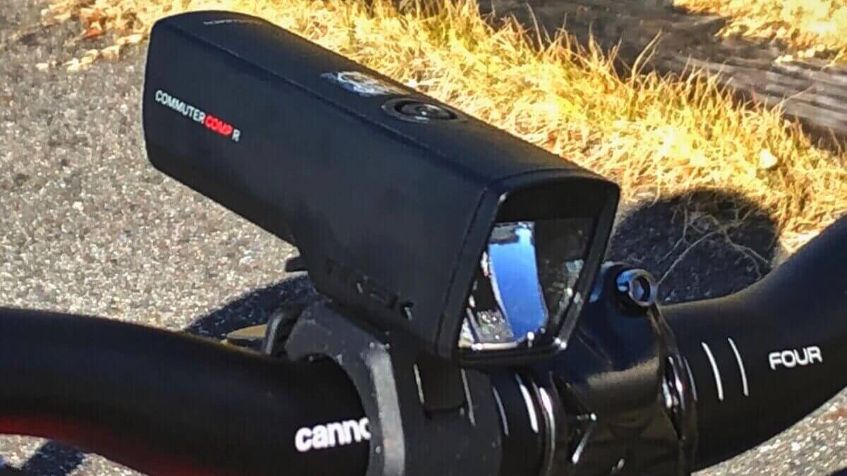 対向者にもやさしいライト】ボントレガーCommuter Comp R入荷