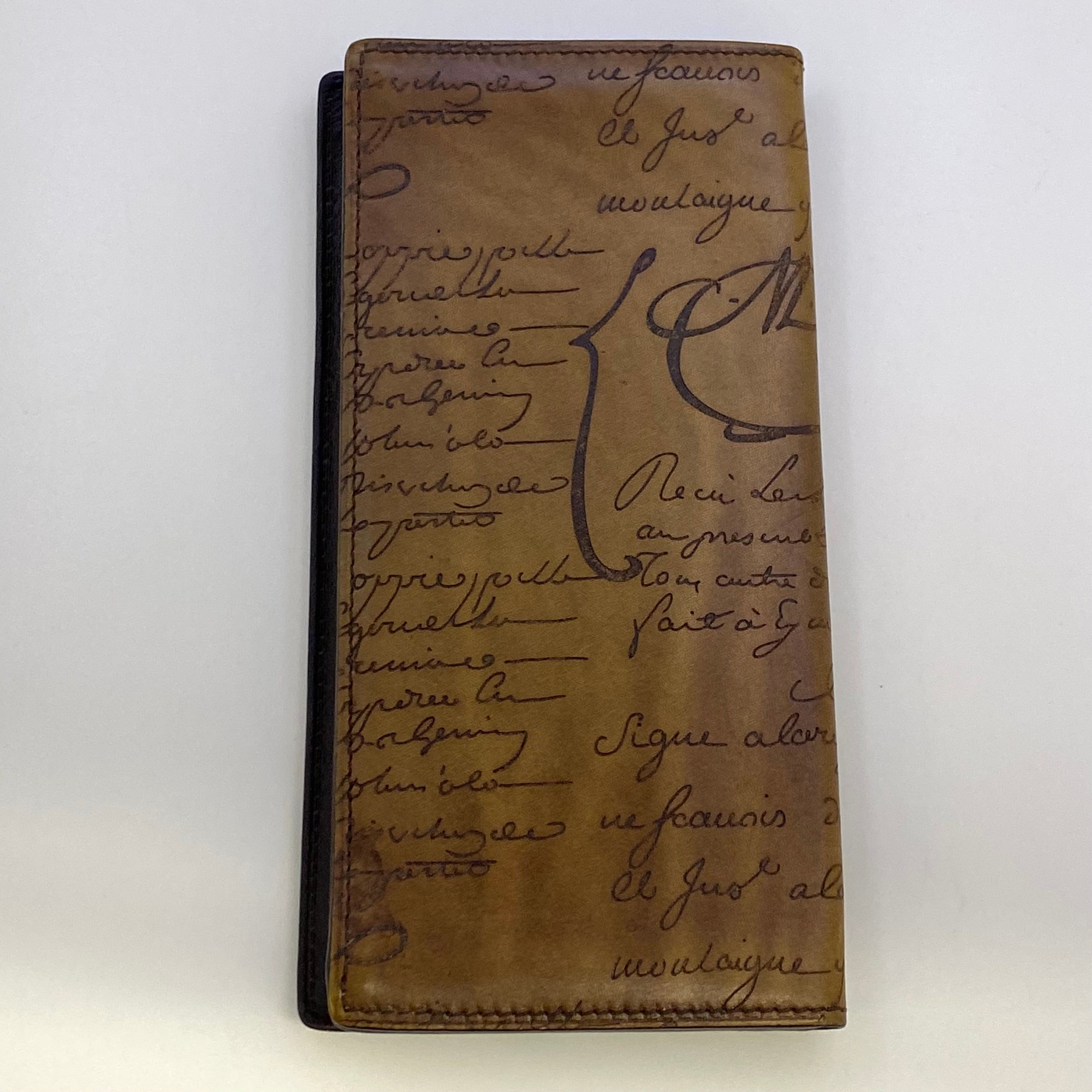 送料無料】Berluti（ベルルッティ）スクリットレザー カリグラフィー