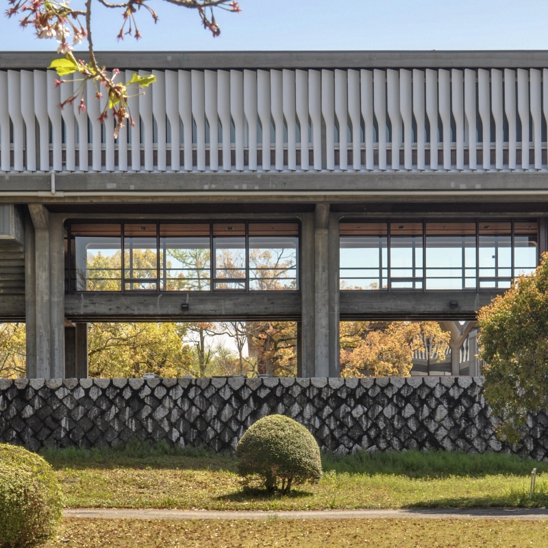 愛知県立芸術大学講義棟」吉村順三＋奥村昭雄設計 | 新潟の建築