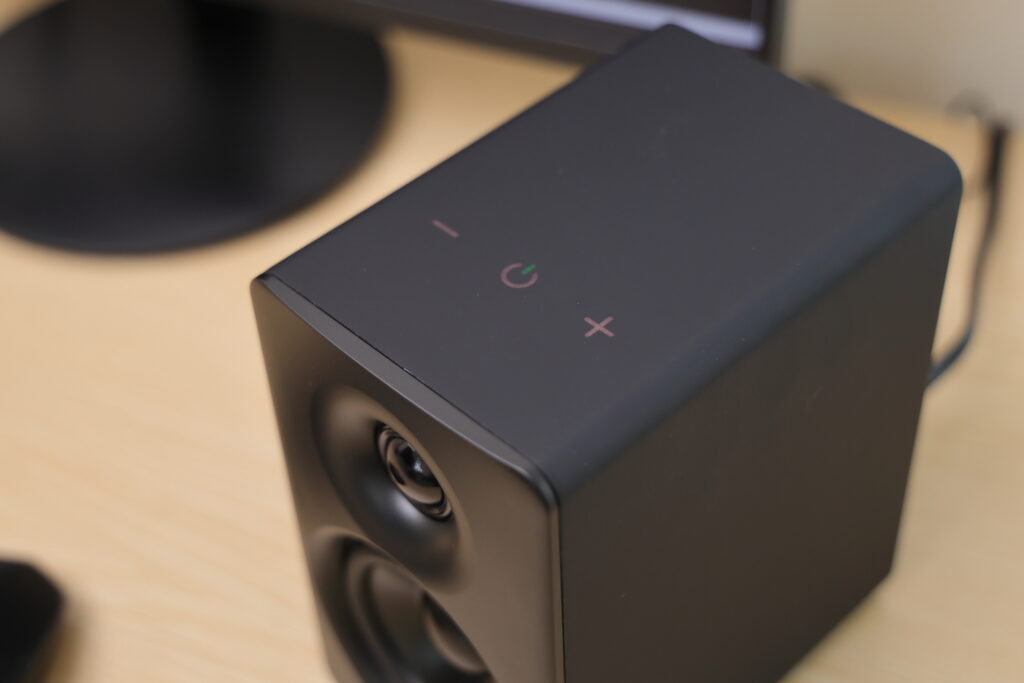 Edifier M60 レビュー・狭い環境でも良質な音を楽しめるマルチメディア