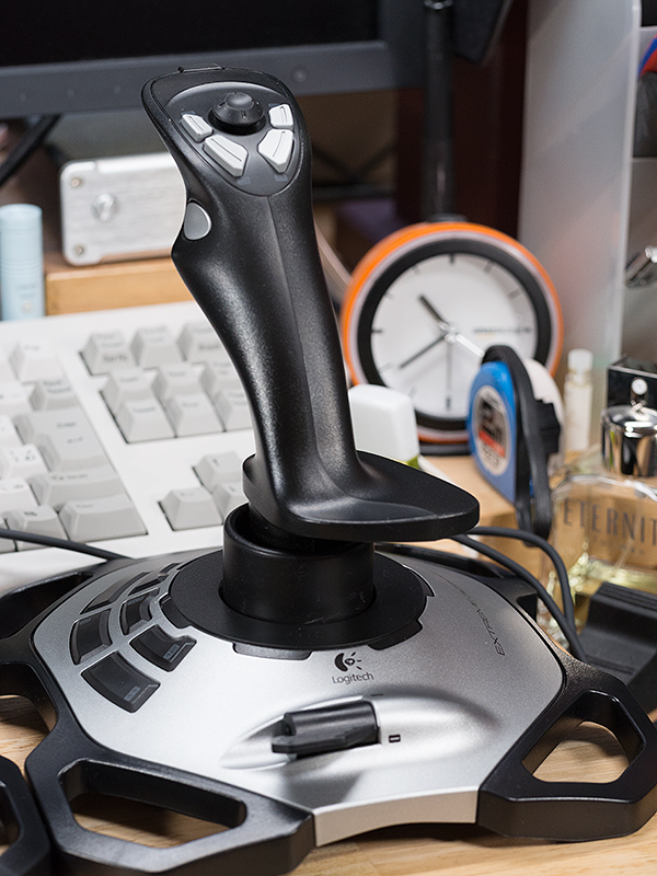 ジョイスティックコントローラー『Logitech Extreme 3D Pro』を買って