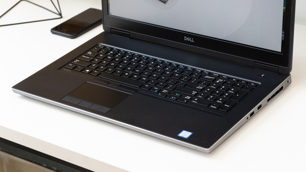 Windowsノート本体 Dell Precision 7730 i9-8950HK 32GB 512GB Dell