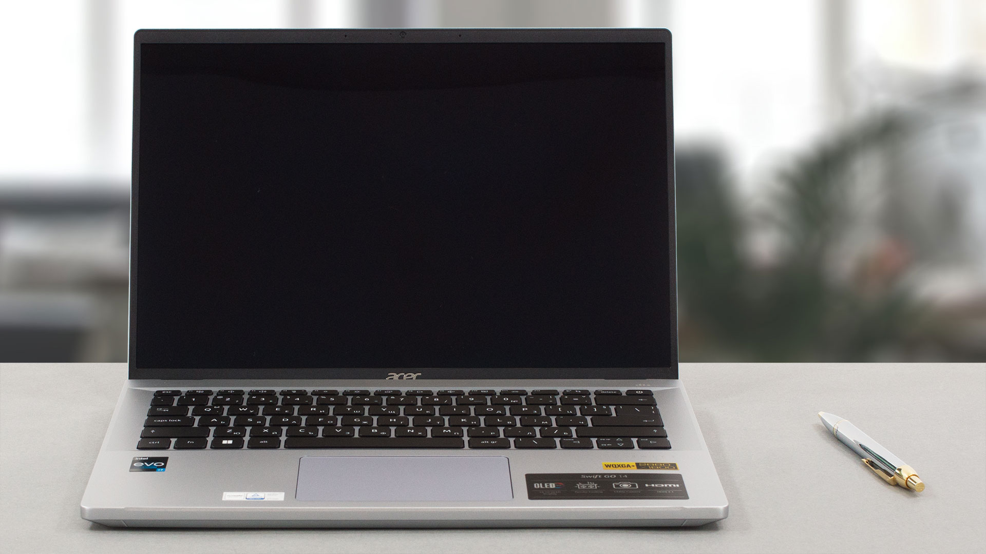 日本エイサー Swift Go 14 (SFG14-71) レビュー - 有機ELが主流になり