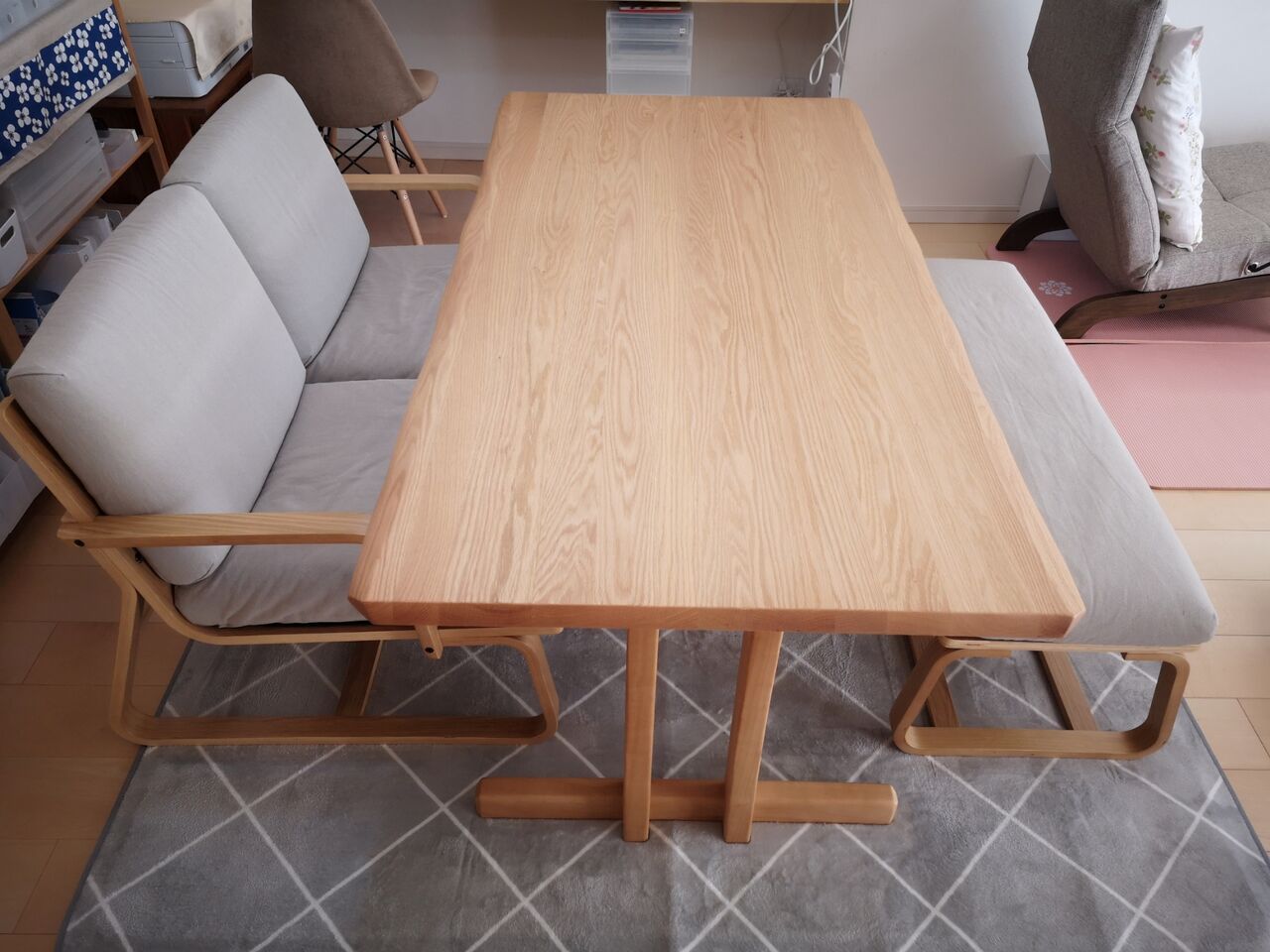 リビングダイニング家具の見直し①＊テーブルとソファチェア : Y home