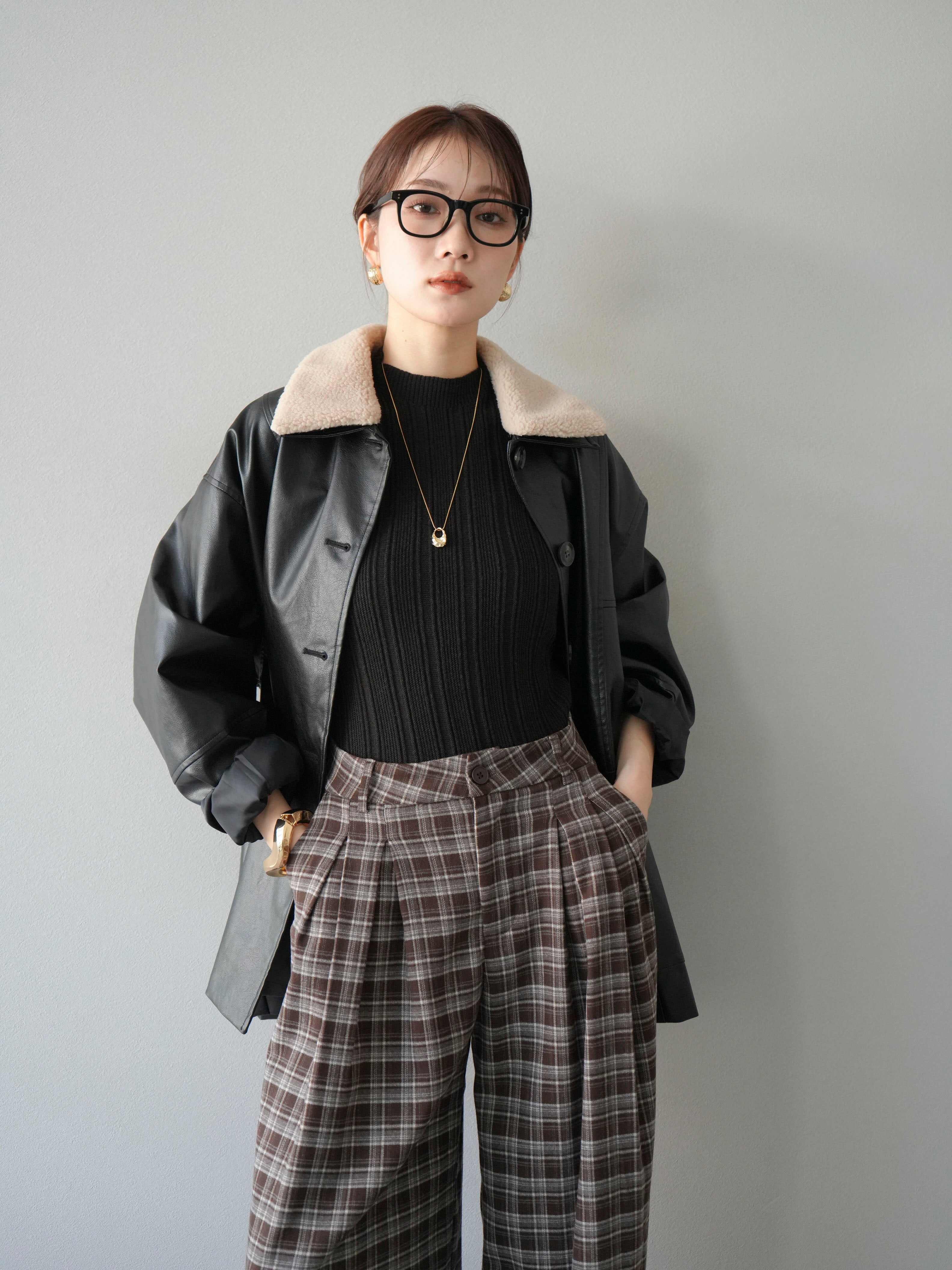 予約]襟ボアレザーブルゾン/ブラック – Lumier