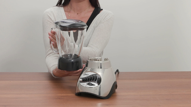 Amazon.com: Oster Classic Series 16-Speed Blender with 5-Cup Glass