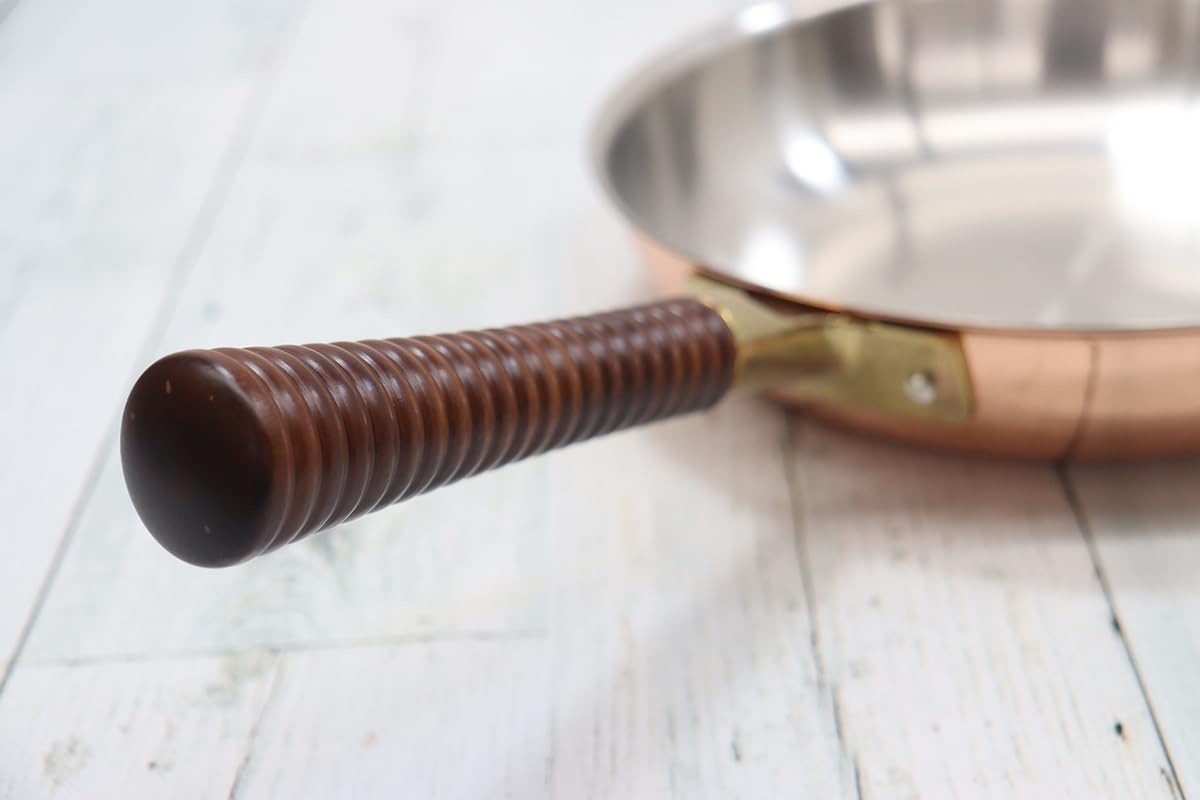 Amazon｜新光堂 日本製 純銅 フライパン 22㎝ 銅楽 まごころ伝心