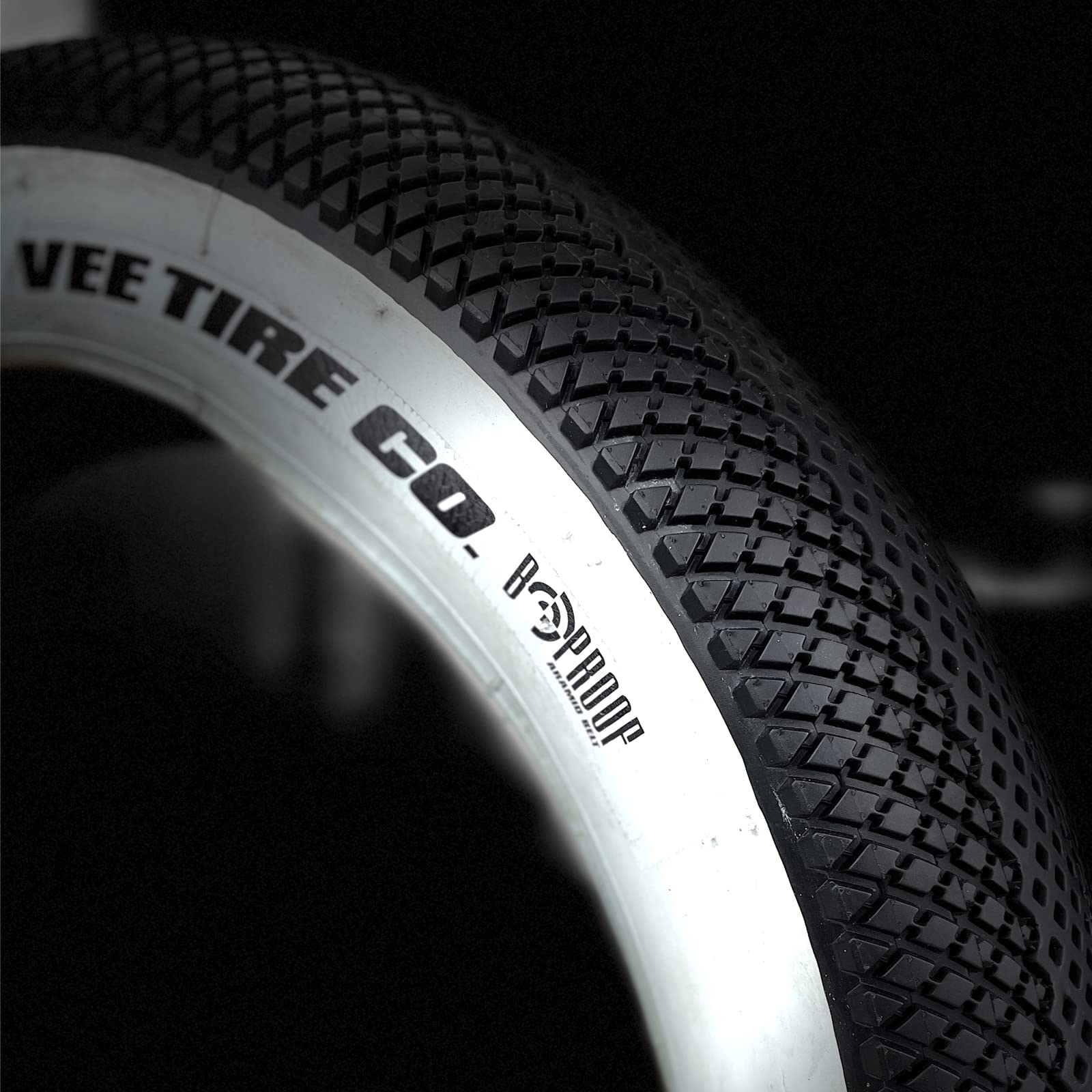 Amazon.co.jp: Two Vee Tire 20x4 ホワイトウォールファットバイク