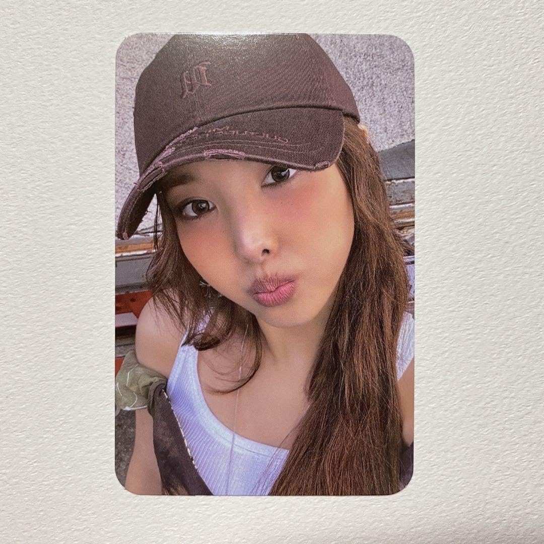 Amazon.co.jp: TWICE ナヨン Na ABCD YES24 店舗特典トレカ 3枚 : おもちゃ