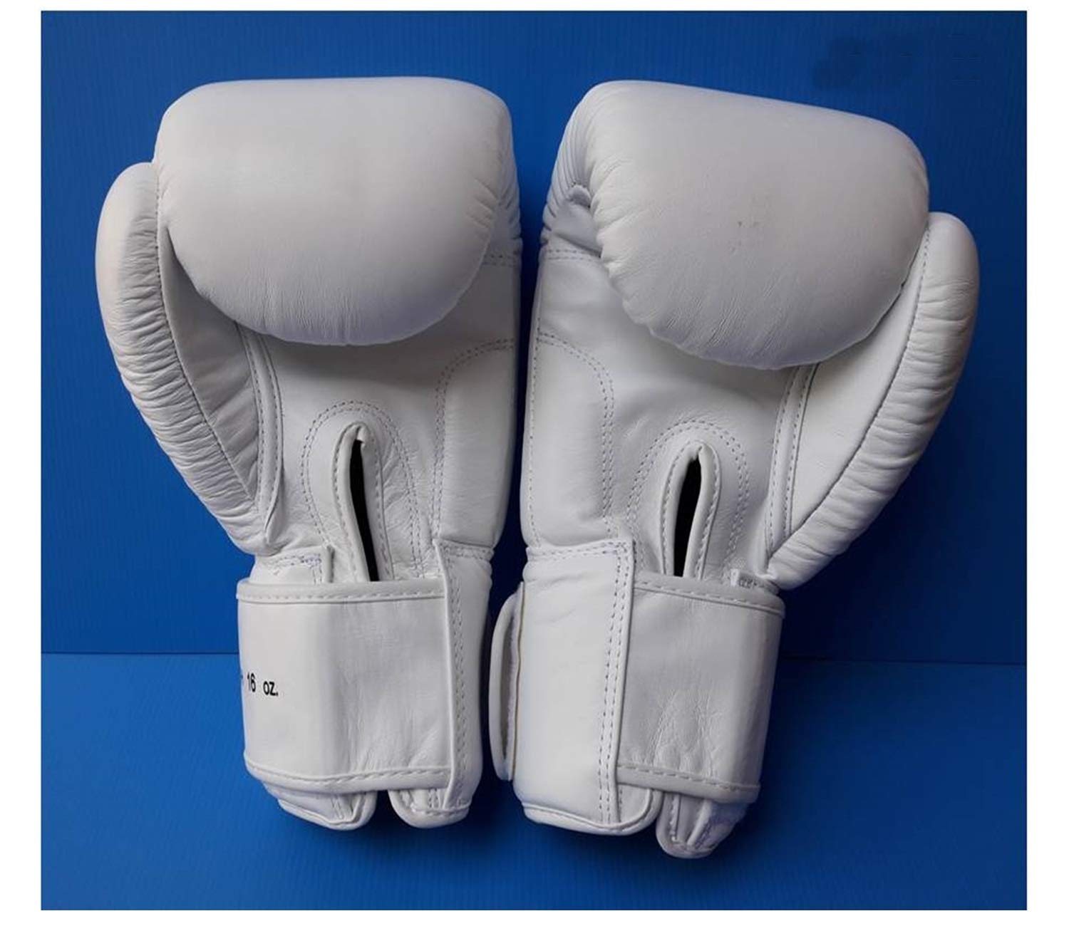 Amazon.co.jp: WINDY ボクシンググローブ BGVH 16オンス ホワイト