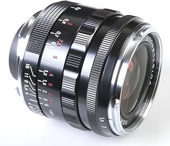 Amazon.com : Voigtländer Voigtlander VM 28mm f/1.5 Nokton Asph