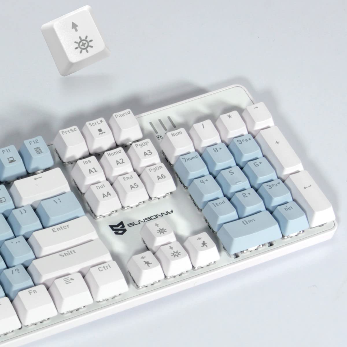 Amazon | Merdia メカニカル式ゲーミングキーボード 全104キーボード