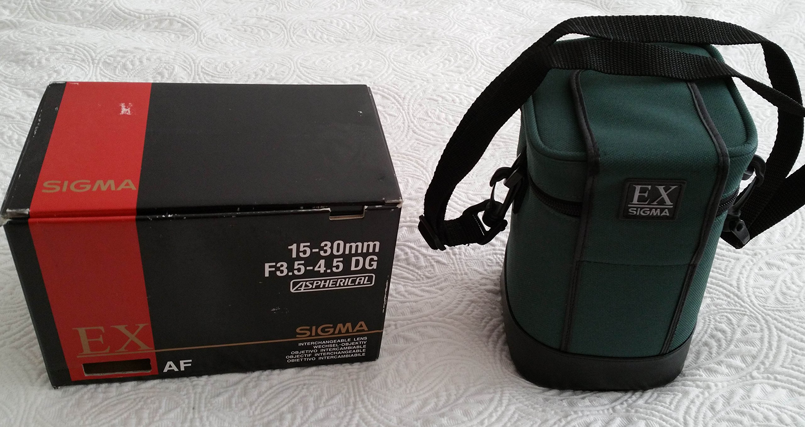 Sigma 15-30mm f/3.5-4.5 EX DG IF Aspherical Ultra Wide Angle Zoom