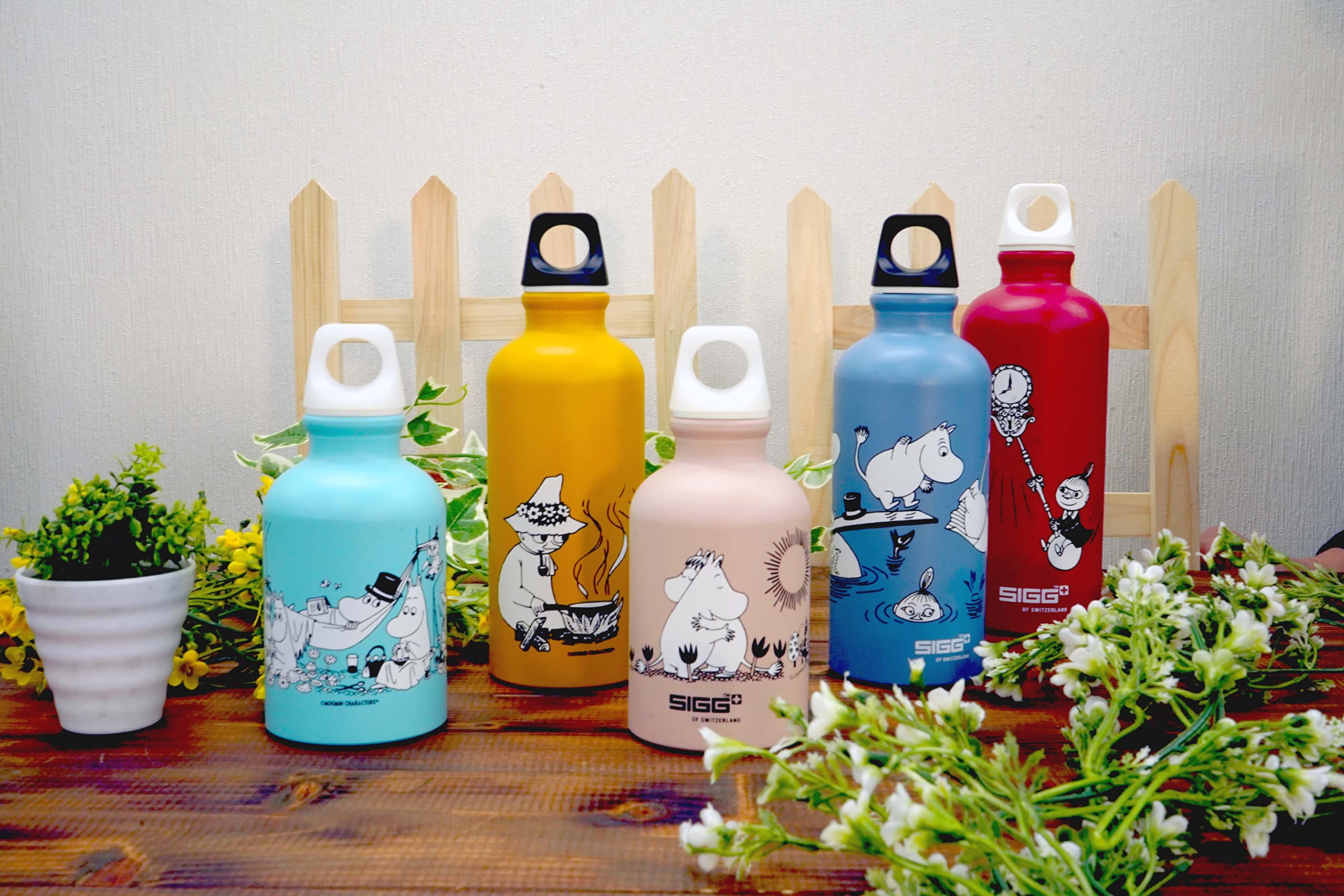 Amazon.co.jp: シグ(SIGG) ボトル 軽量 丈夫 容量:0.3L ムーミン LOVE