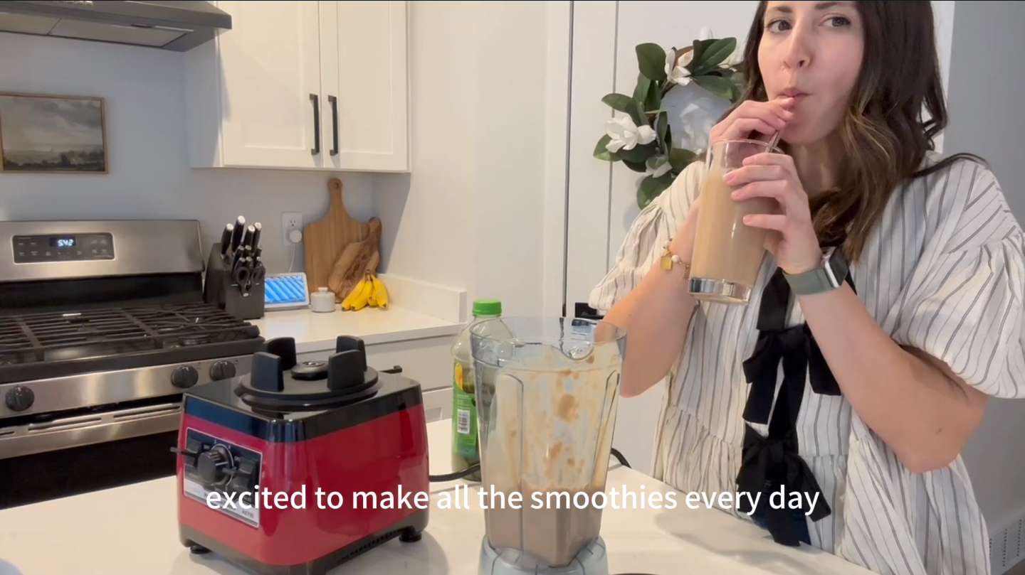 Amazon.com: BioloMix Heavy Duty Professional Blender, Peak 2200W