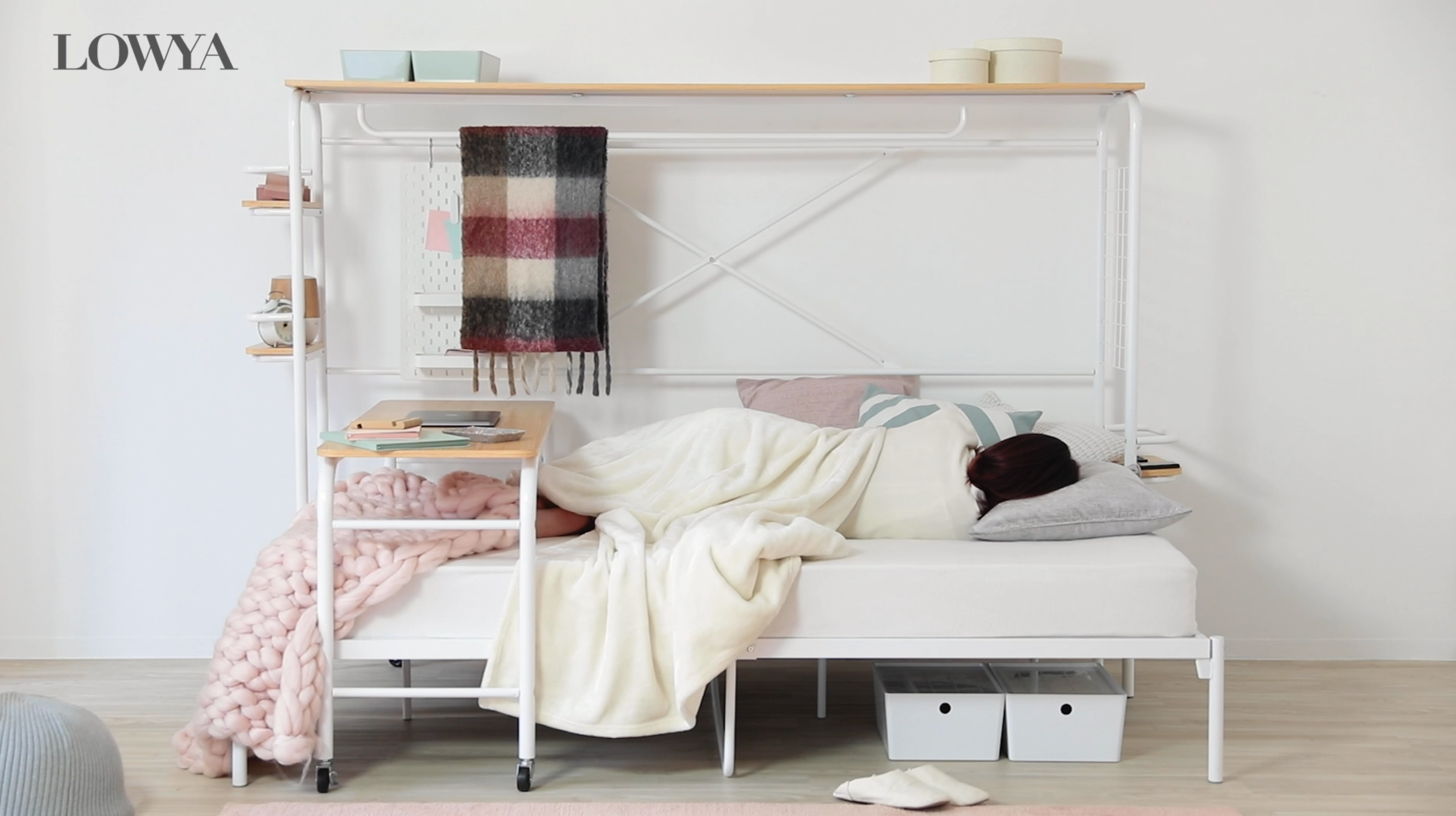 Amazon｜LOWYA ロウヤ ベッド ベッドフレーム ベッドフレーム 宮付き