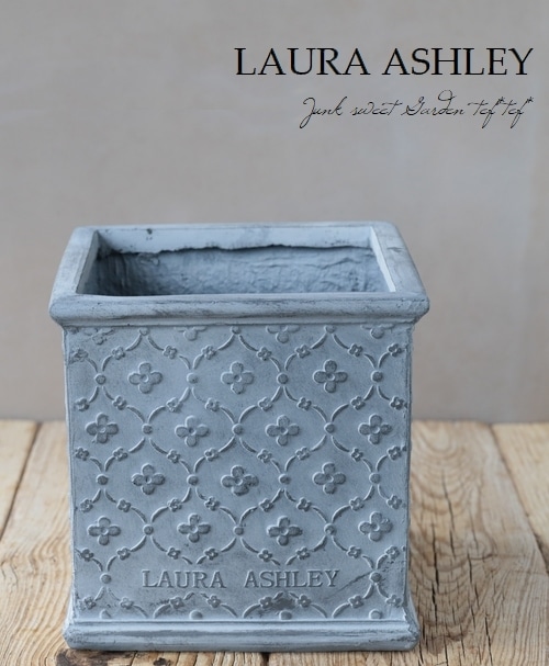 雑貨】 【Laura Ashley -ローラアシュレイ-】 キューブライト Aタイプ