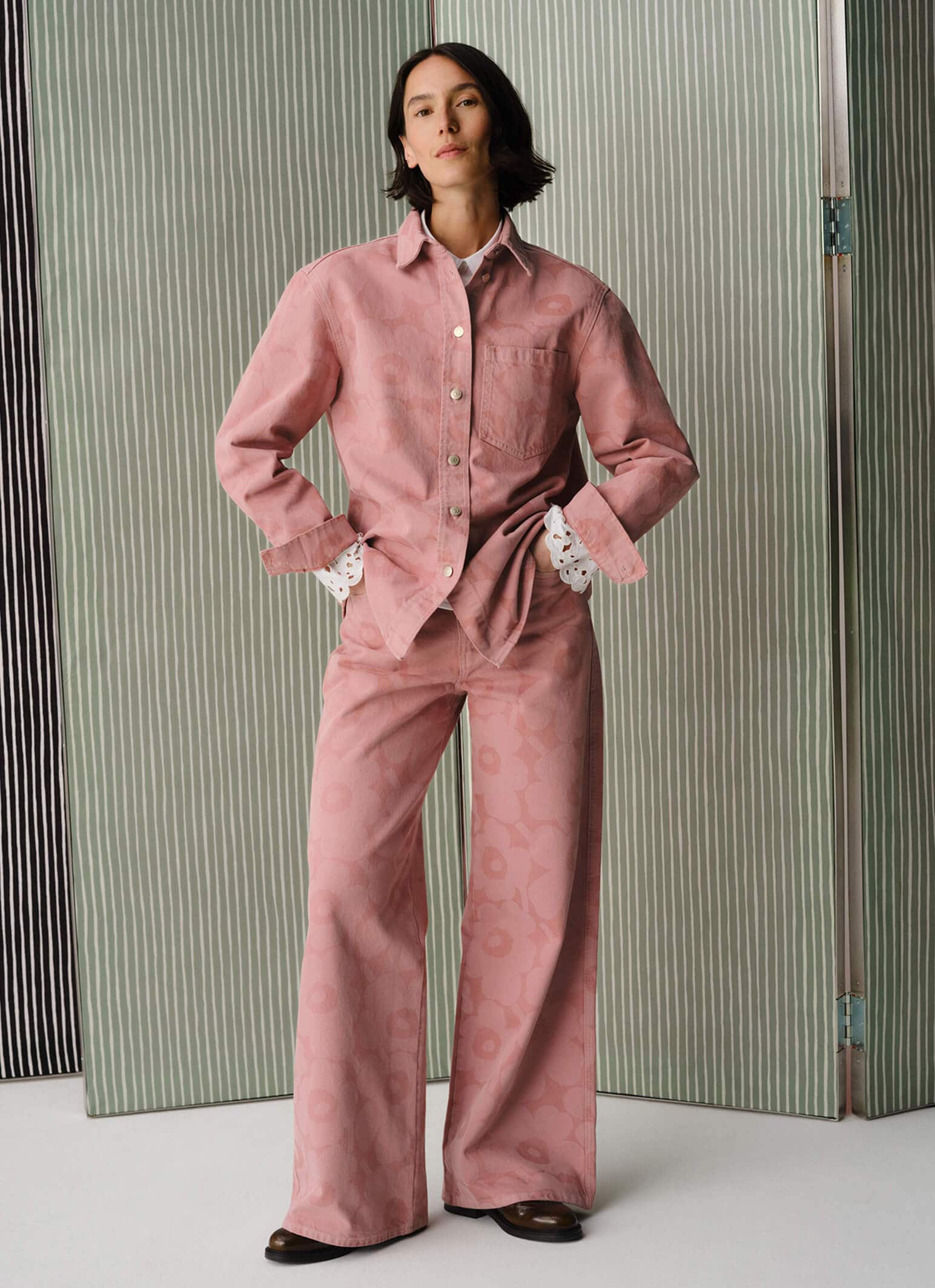 Unikko テーブルランナー | Maija Isola | Marimekko (マリメッコ