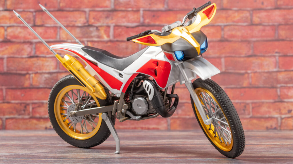 画像ギャラリー】サスが動く! ブレーキホースも再現!! リアルなのに