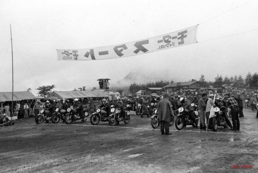 高橋国光さん追悼「二輪でレースキャリアをスタート、世界GP日本人初