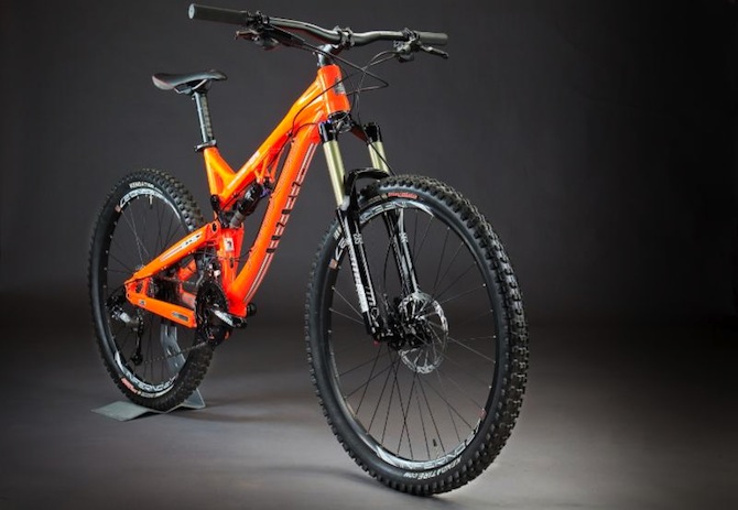 Intense Bikes Removes Your Last Excuse: The Intense Tracer 275