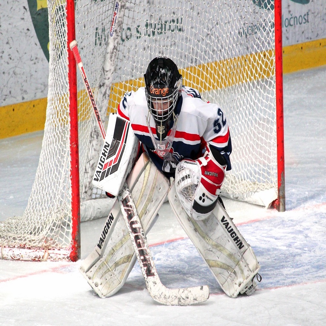 アイスホッケーに必要な道具一式とは？ これから始める人や初心者は