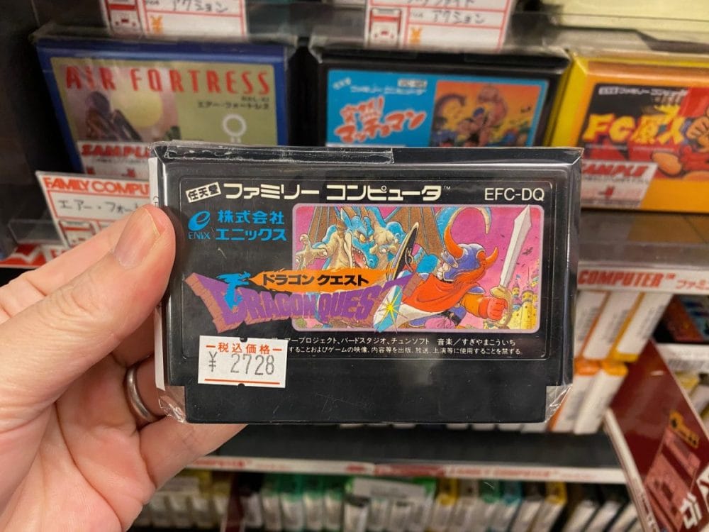 海外需要で高騰が止まらない!?】名作から迷作まで！レトロゲーム天国で