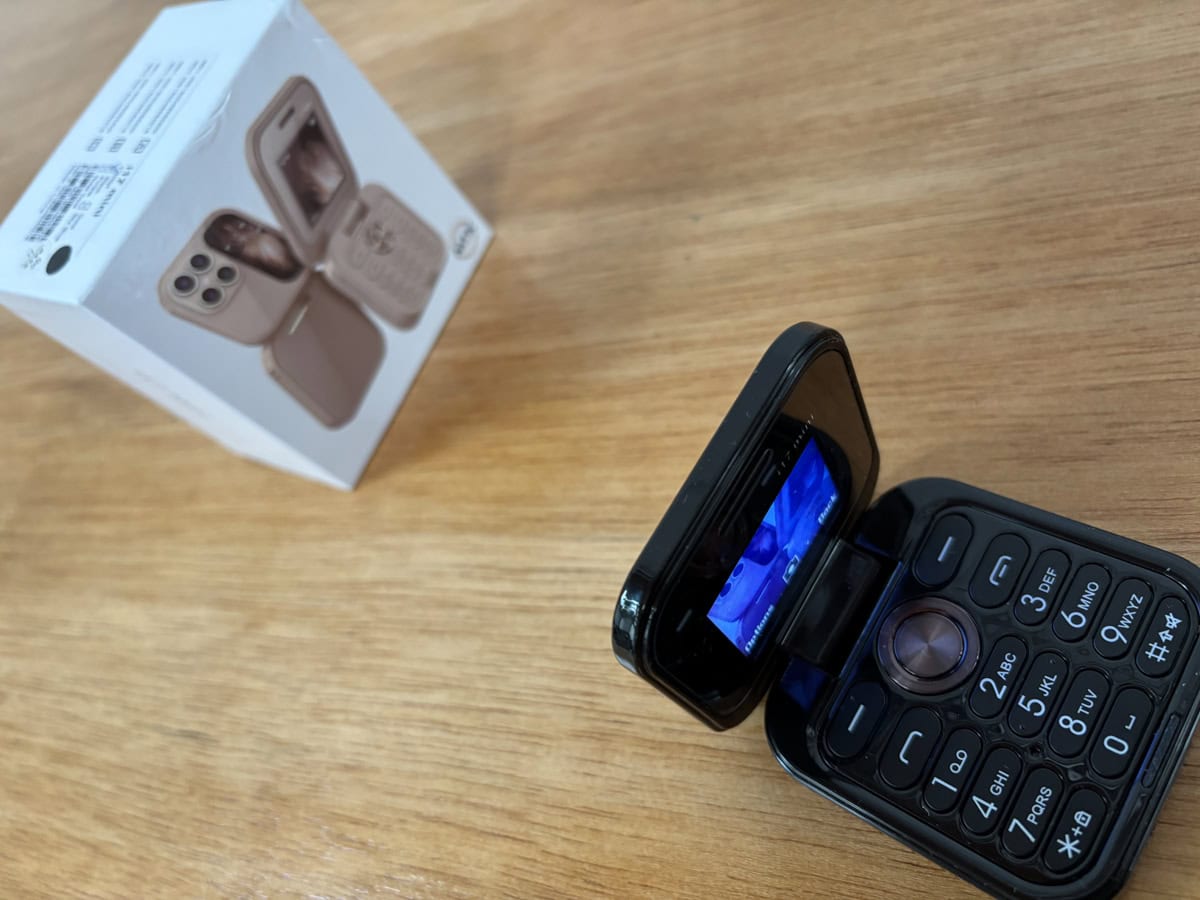 安すぎて不安…」中国系の通販サイトで3000円以下で購入した“怪しげな