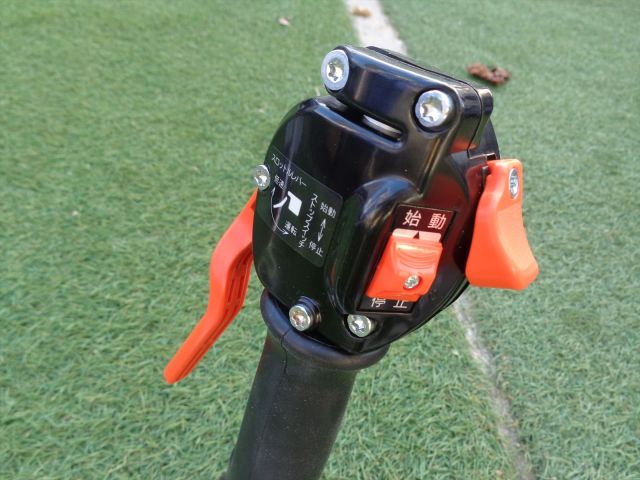 SRE2730UT【共立】 - 乗用草刈機専門サイトMOA-1【モアワン】