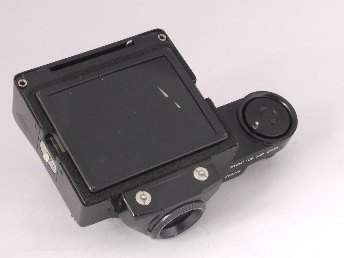 Pentax 6×7 TTL Metering Prism finder + makers case. Non-working