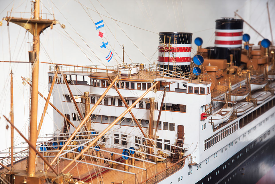 NYK Maritime Museum｜Exhibitions of Model Ship
