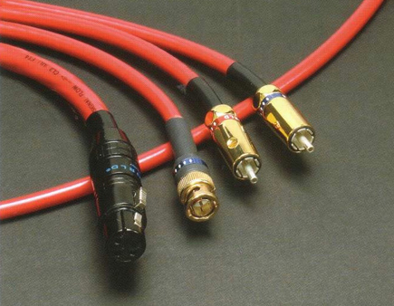 SERIES 5 デジタルケーブル | Wireworld | ワイヤーワールド