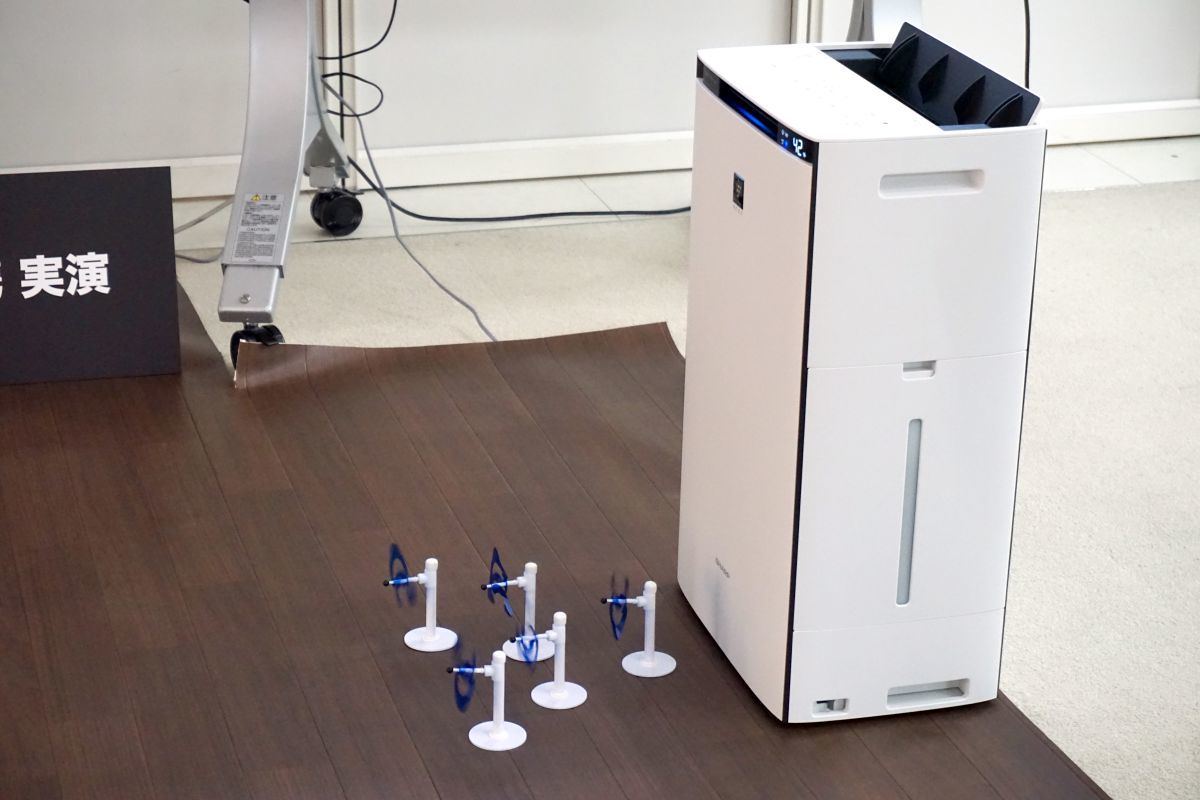 ウイルス捕集力を高めたシャープの加湿空気清浄機、除臭や静電気除去の