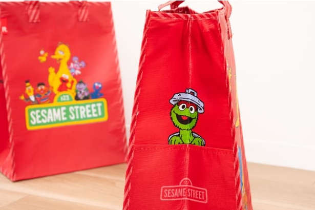 Hello！セサミストリートの世界展」の注目グッズをレポート！“ベビー