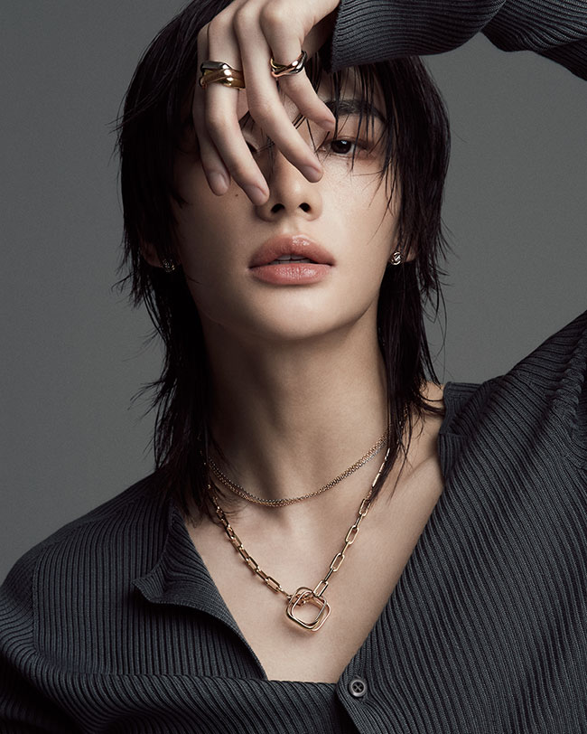 Cartier」新アンバサダーにStray KidsのHyunjinが就任！ | Numero TOKYO