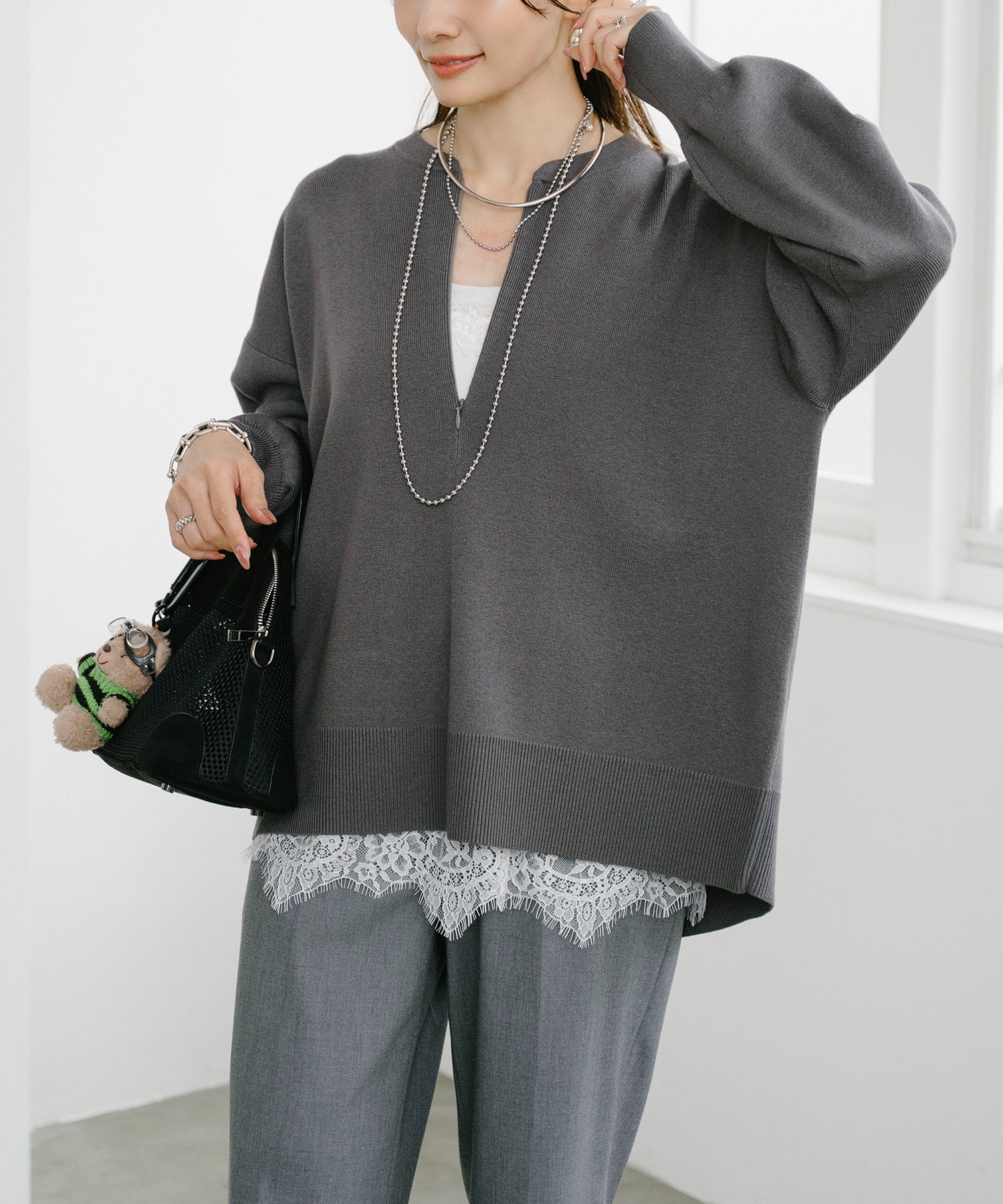 春ニット】フロント2wayニットプルオーバー Emma Taylor│STYLEDOOR