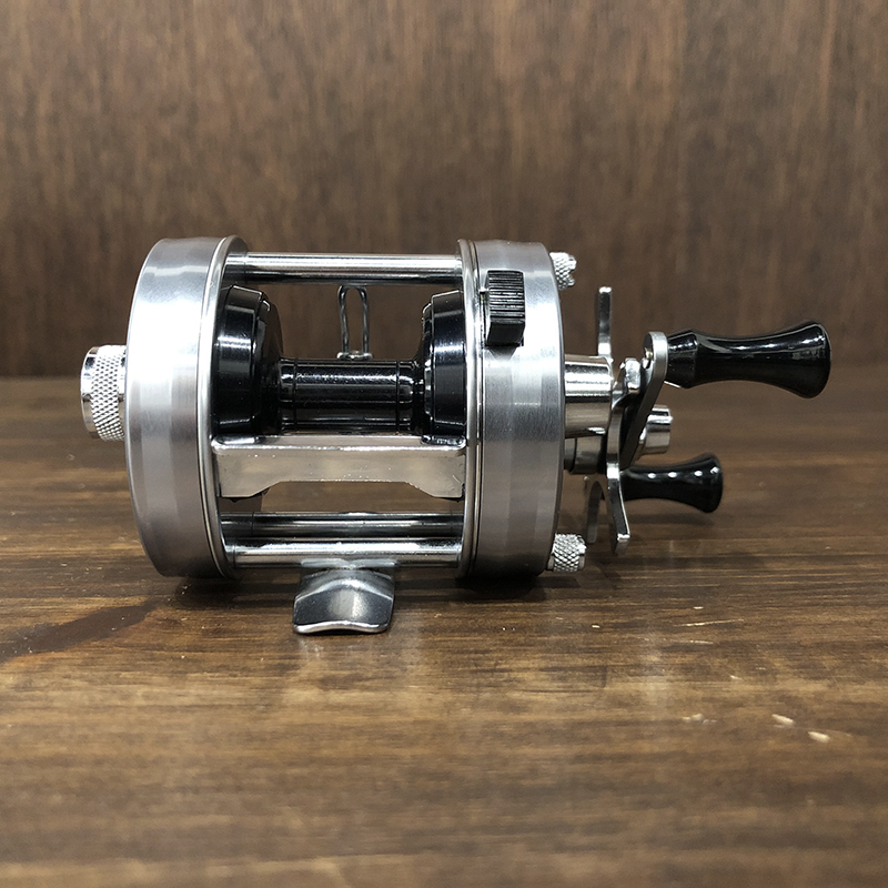 Abu Ambassadeur 2500C 1975年 最初期モデル（アブ アンバサダー 2500C