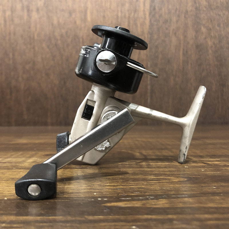 Abu Cardinal 3 Early Model Champagne Gold Spinning Reel 770900