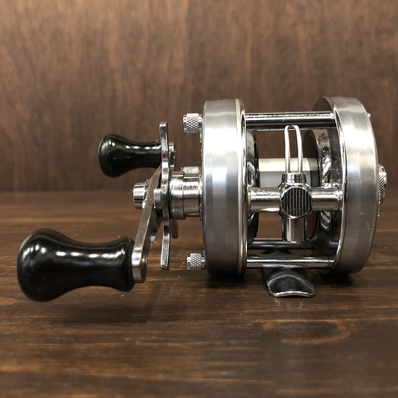 Abu Ambassadeur 4500C Bait Casting Reel 770900 アブ アンバサダー