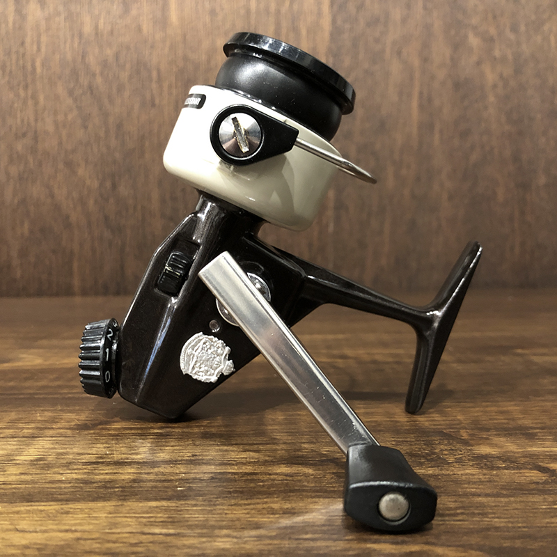 Abu Cardinal 44X Brown Spinning Reel 770500 Mint アブ カーディナル