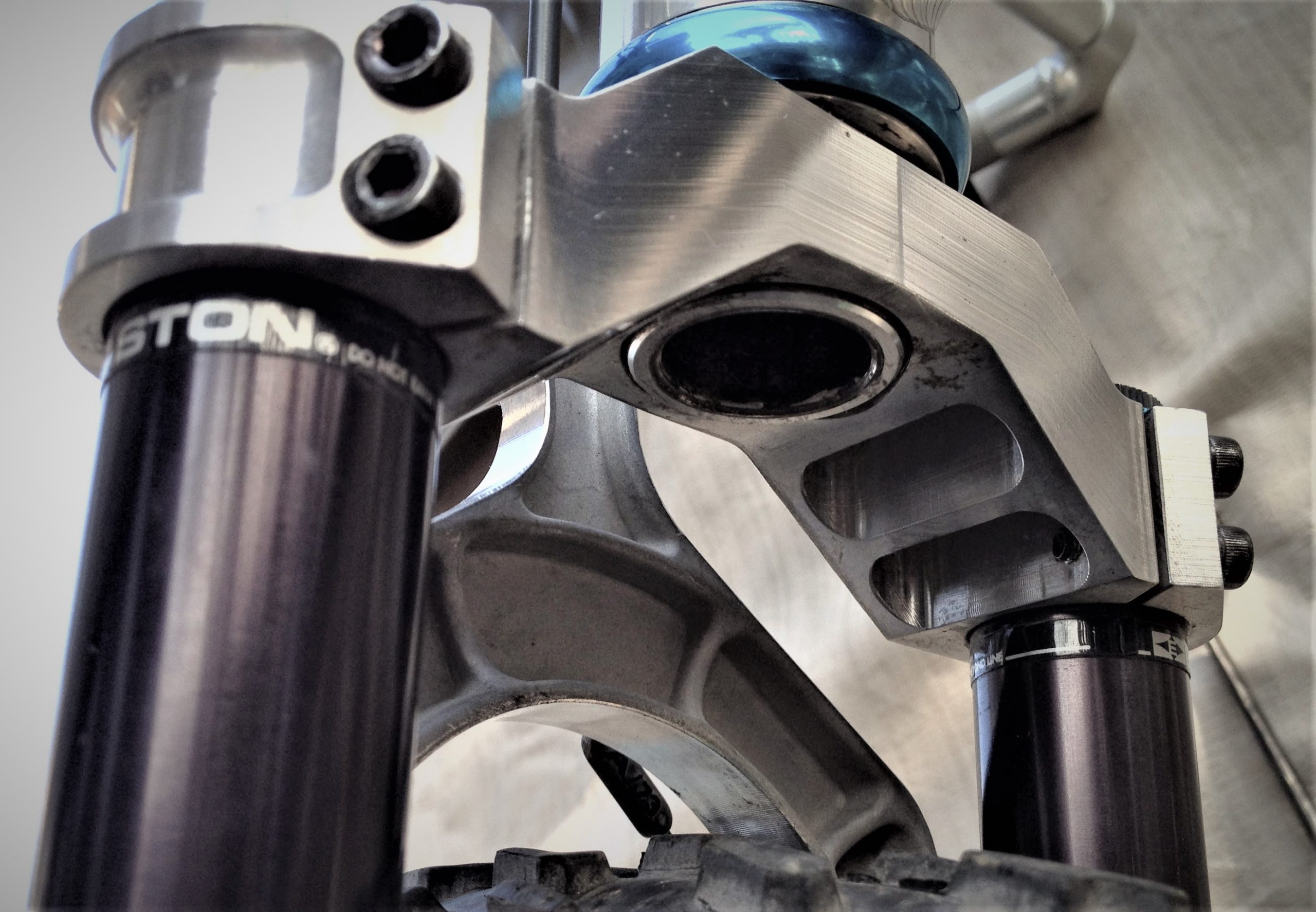 ANSWER MANITOU FS | OLDSCHOOLMTB.JP