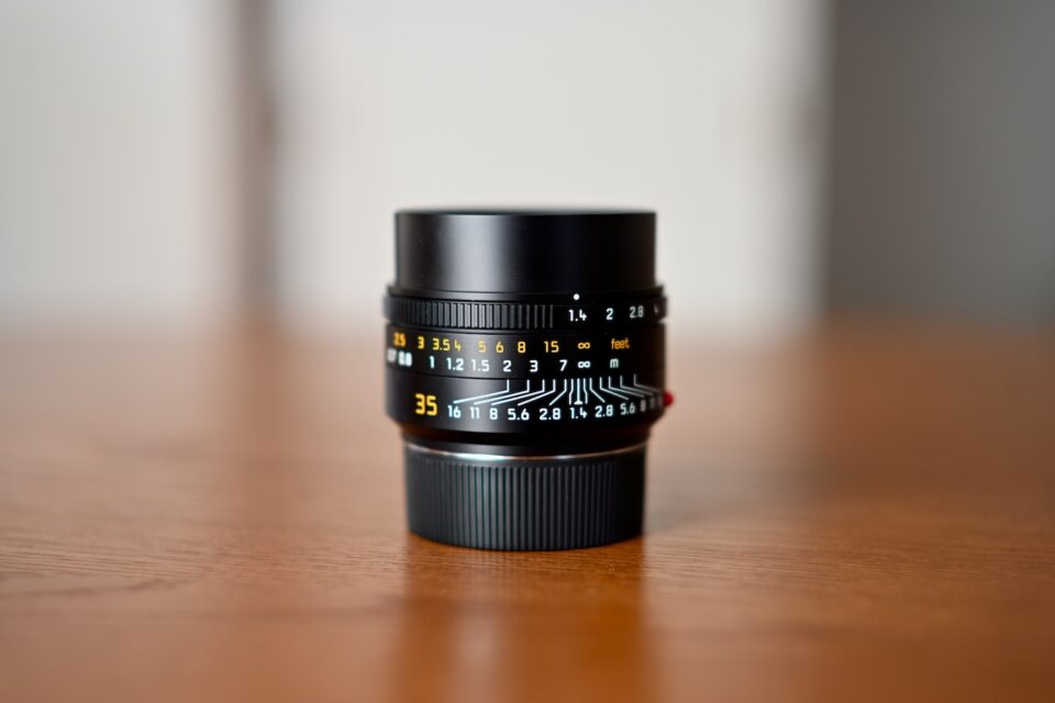 最短40cmまで寄れるSummilux 35mm F1.4 ASPH. 11726を買いました