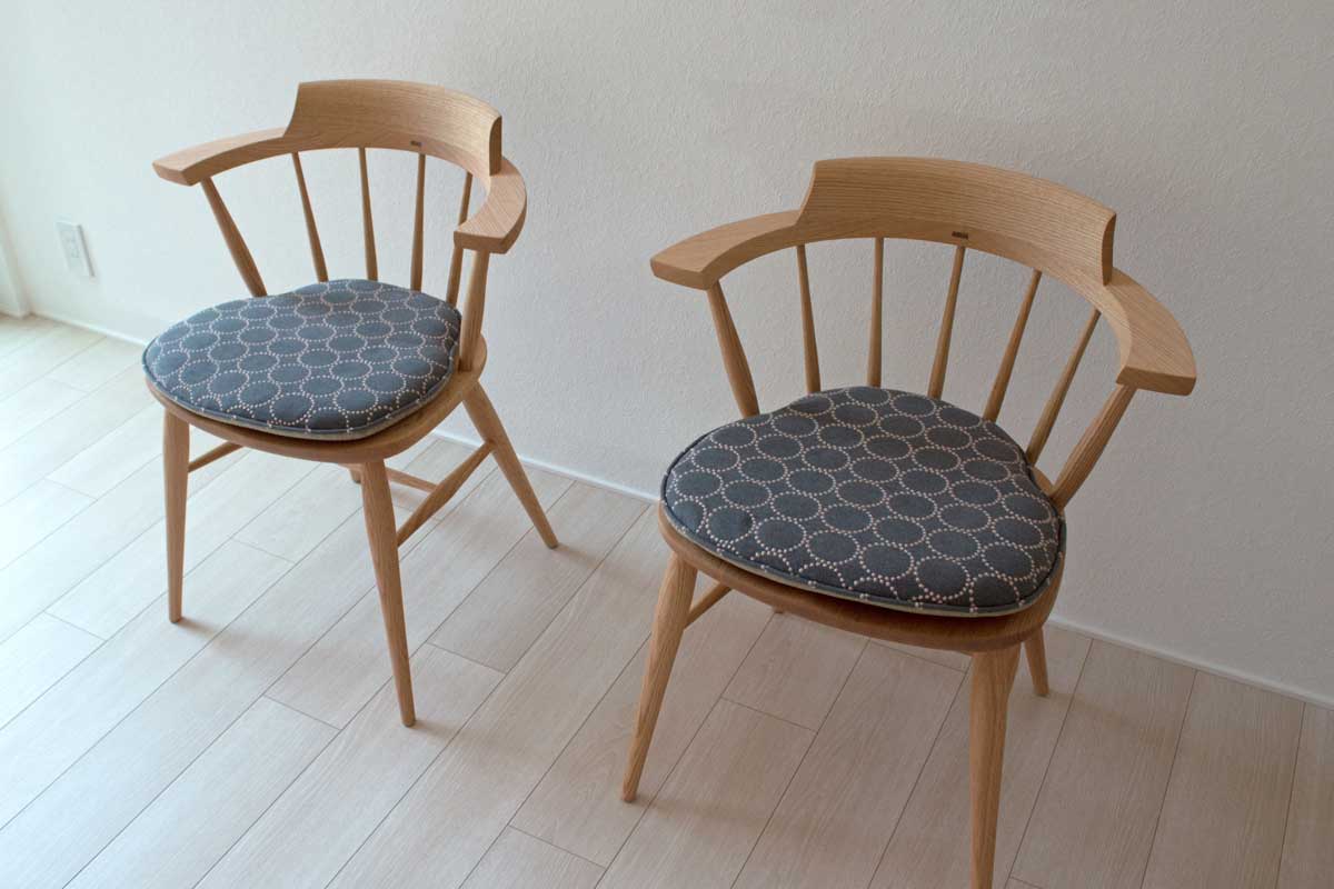 専用クッション|キャプテンチェア|クラウンチェア|柏木工|高山ウッド