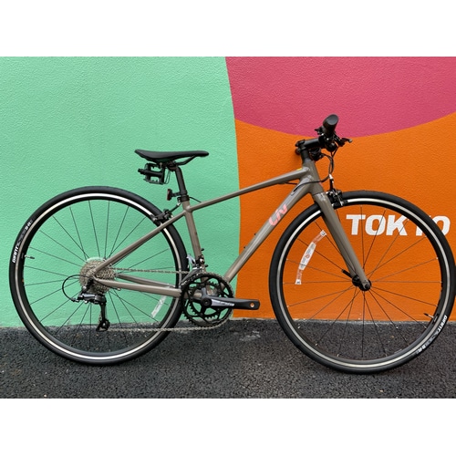 GIANT ( ジャイアント ) クロスバイク LIV レディースライン AVAIL 2