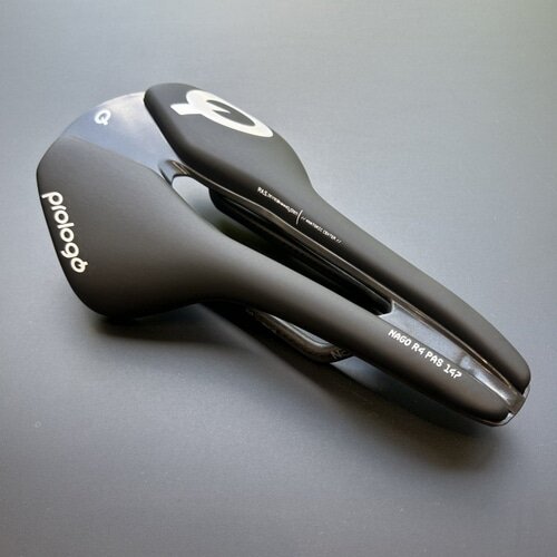 prologo ( プロロゴ ) サドル NAGO R4 PAS NACK ( ナゴ R4 パス ナック