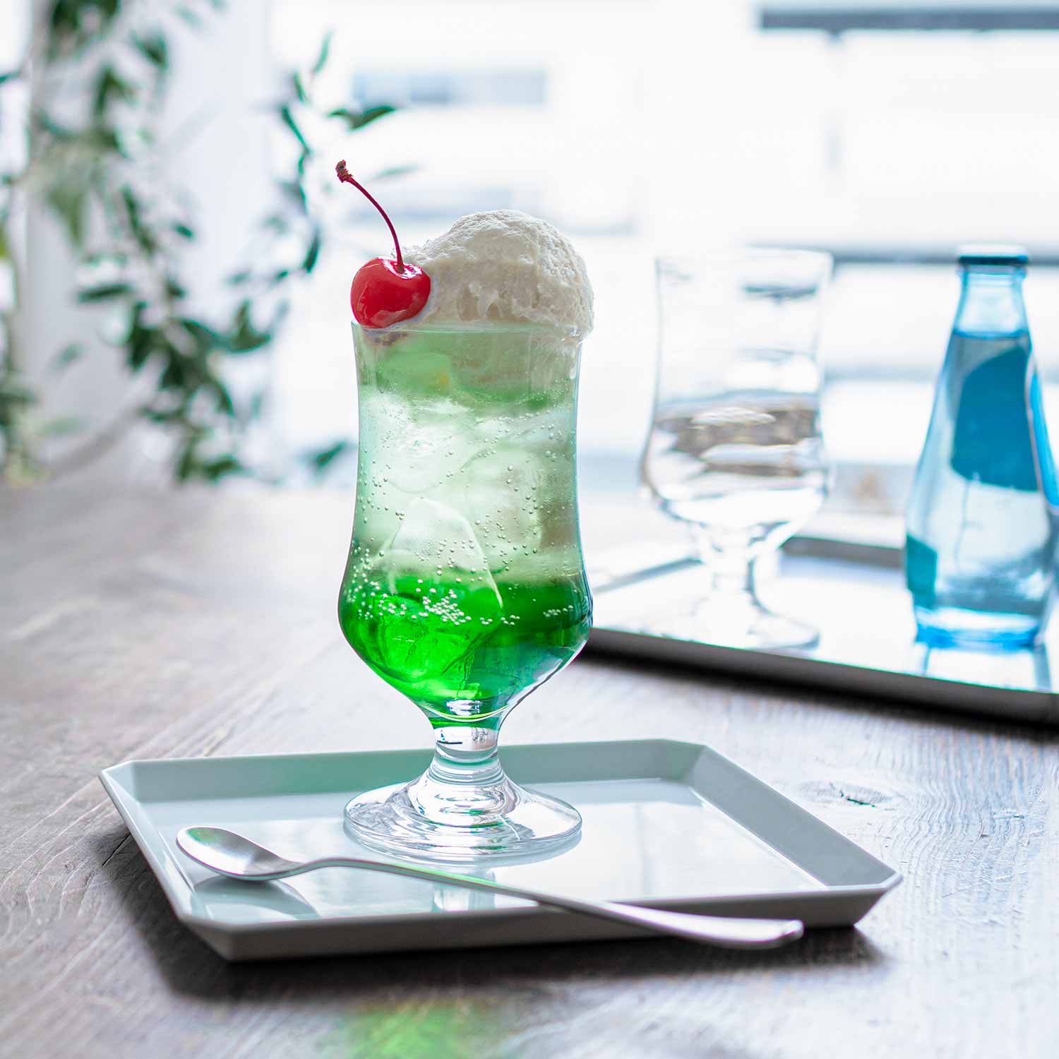 脚付きグラス（ジュース） 35001HS / 東洋佐々木ガラス(株) 公式