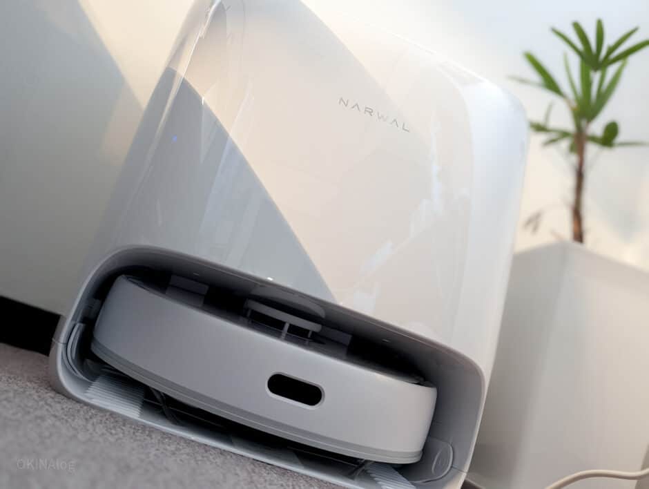 Narwal Freoレビュー】自動でモップ洗浄、乾燥までできる水拭き乾拭き