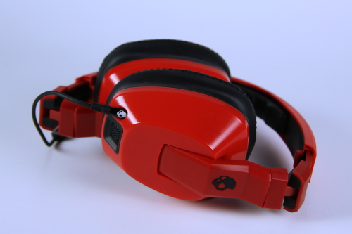 日本初上陸 新感覚ヘッドホン「CRUSHER（RED）」（Skullcandy）フォト