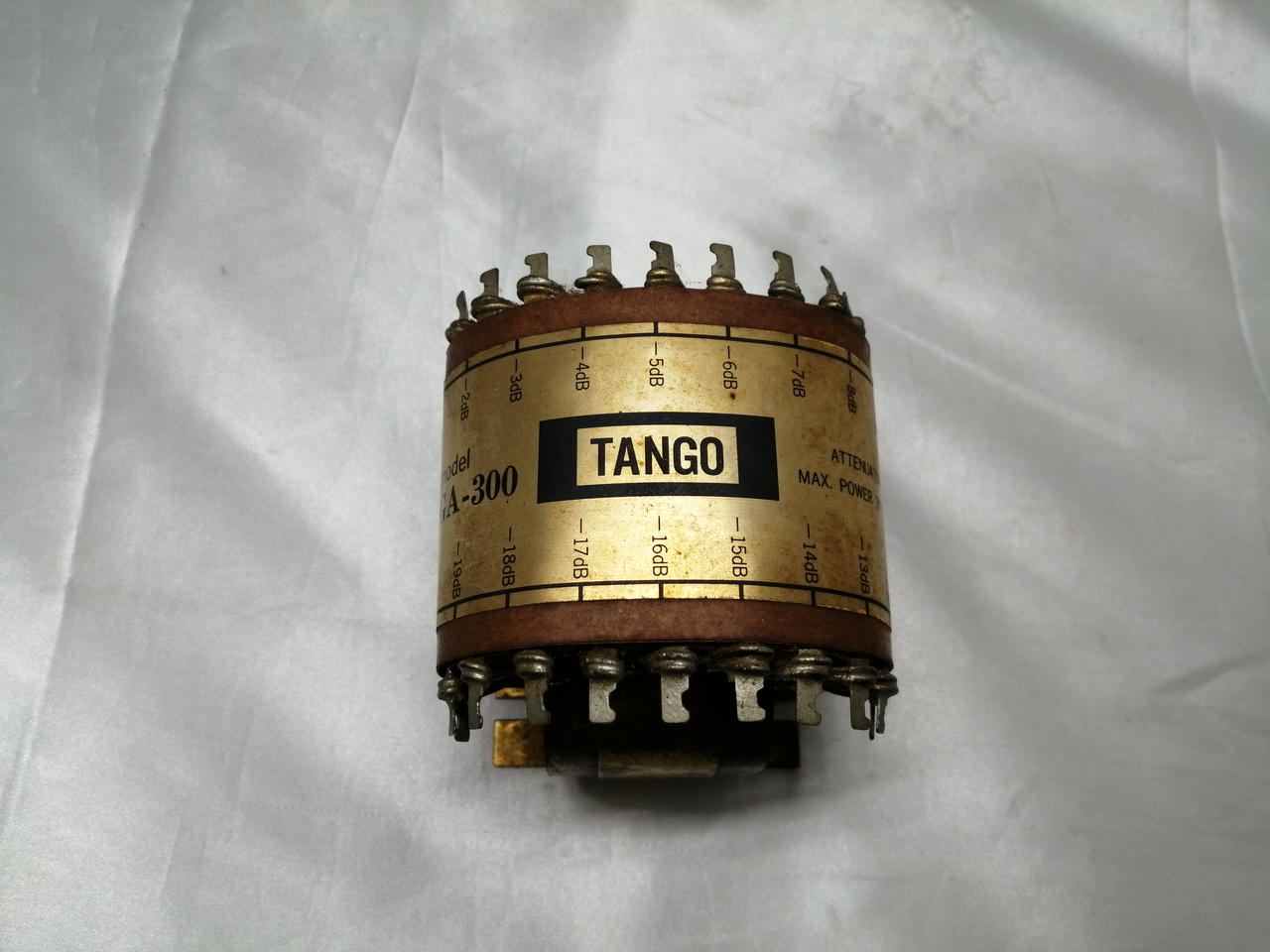 テンゴ(TANGO)|トランス式アッテネーター|【ハードオフ公式通販】オフ