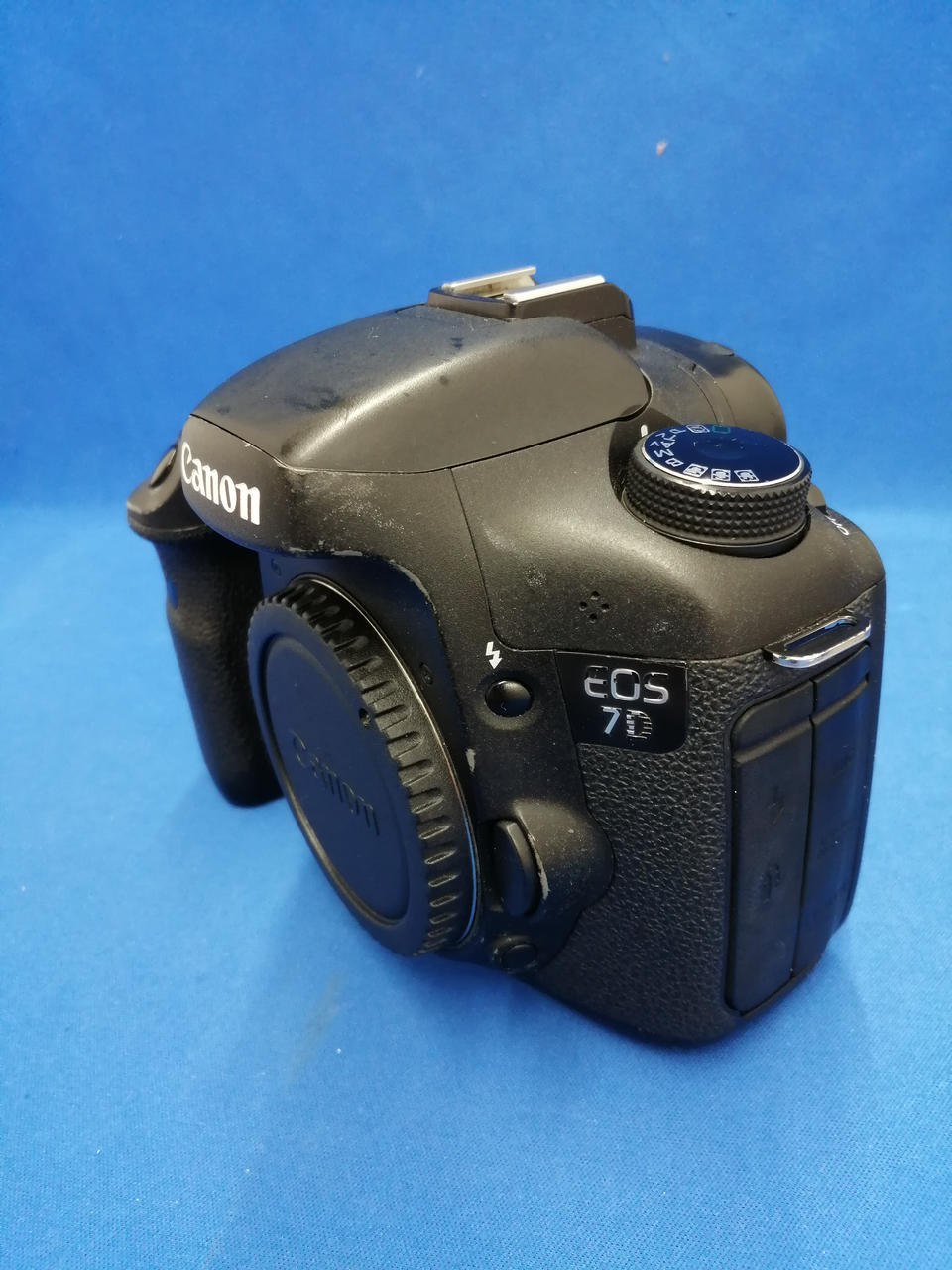 キヤノン(CANON)|デジタル一眼レフ/EOS 7D|【ハードオフ公式通販】オフ